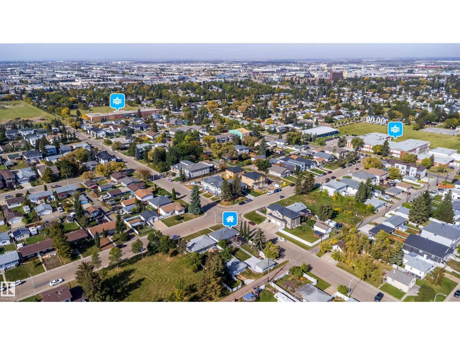 10245 160 St Nw Property Photo 5
