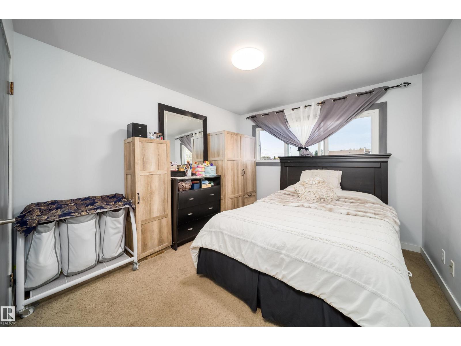 10245 160 St Nw Property Photo 18