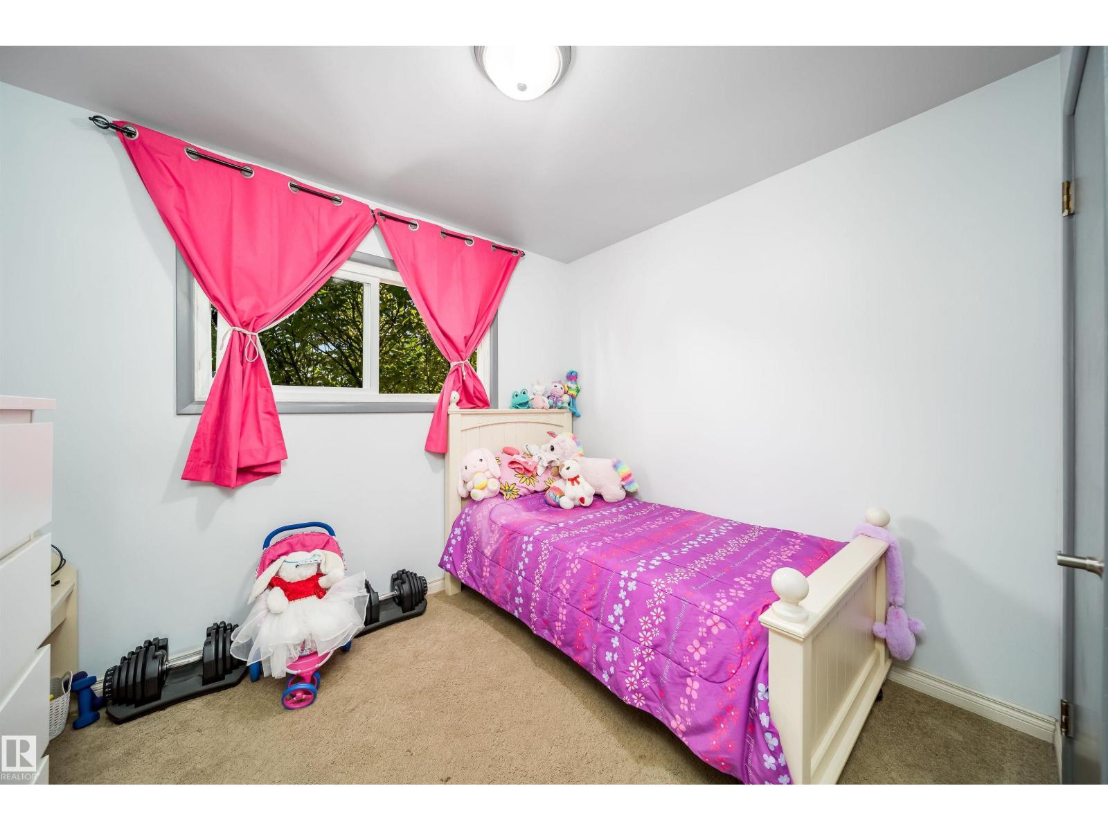 10245 160 St Nw Property Photo 23