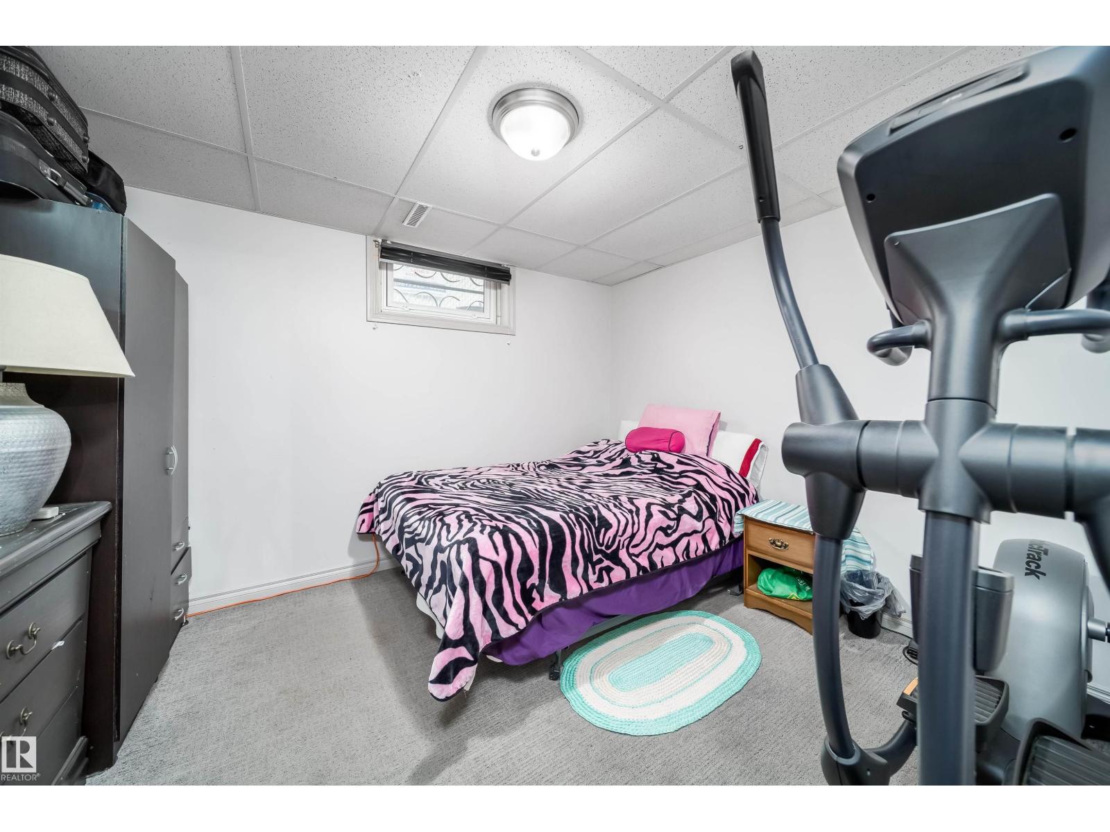 10245 160 St Nw Property Photo 27