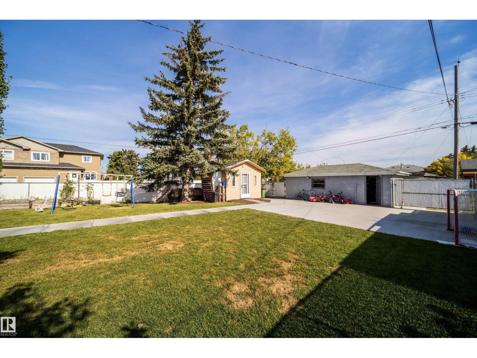 10245 160 St Nw Property Photo 34