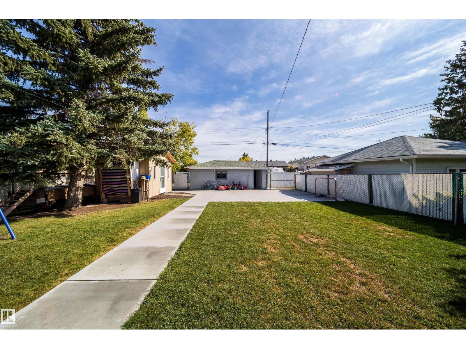 10245 160 St Nw Property Photo 39