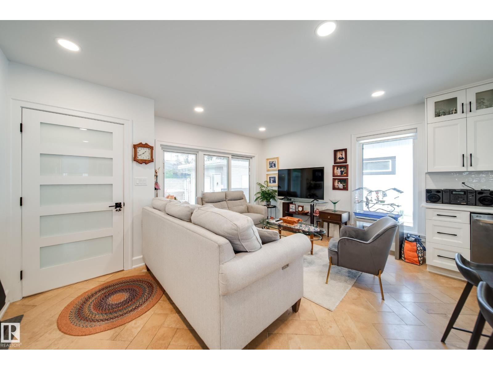 5310 Ada Bv Nw Property Photo 17