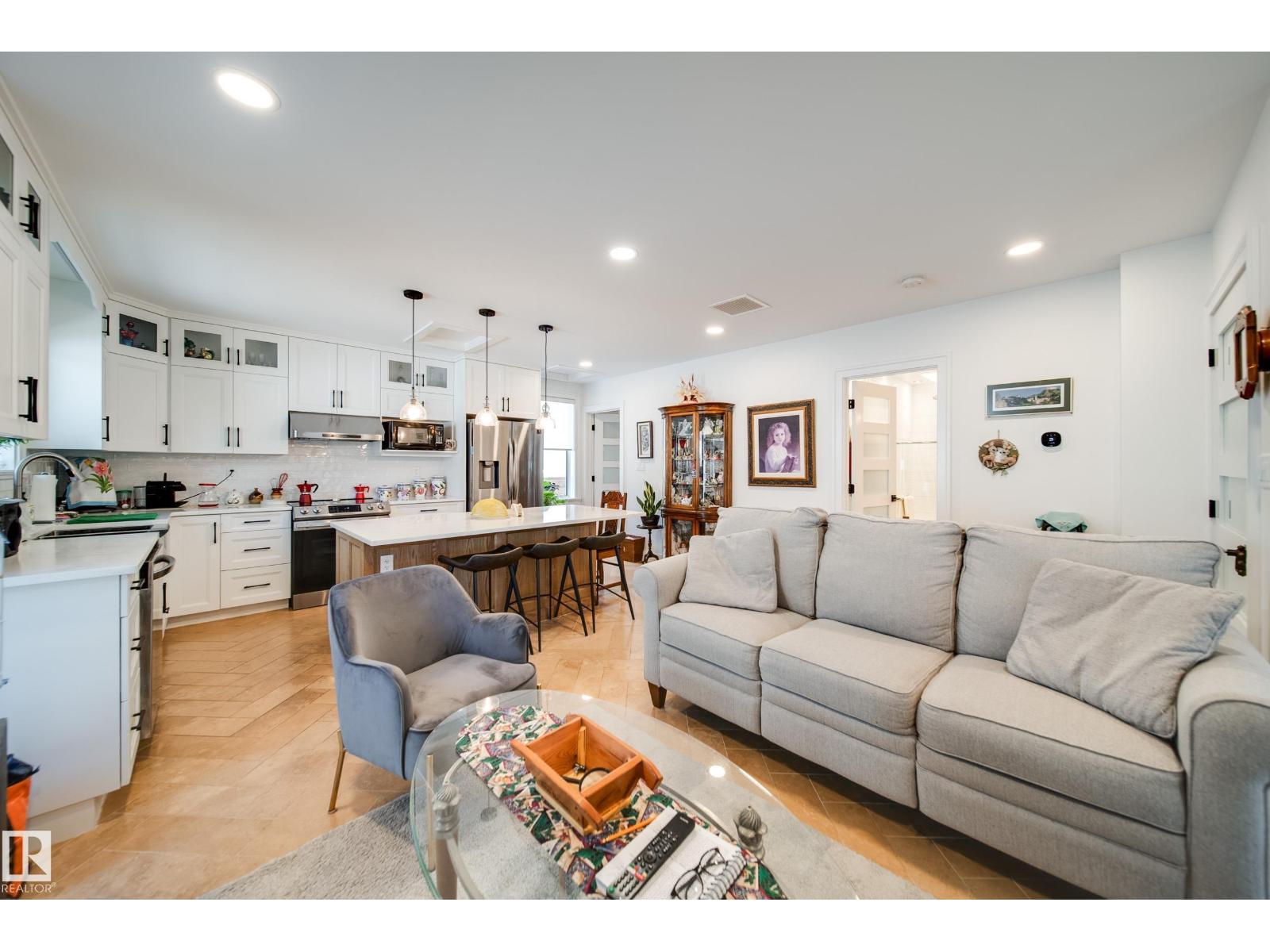 5310 Ada Bv Nw Property Photo 19