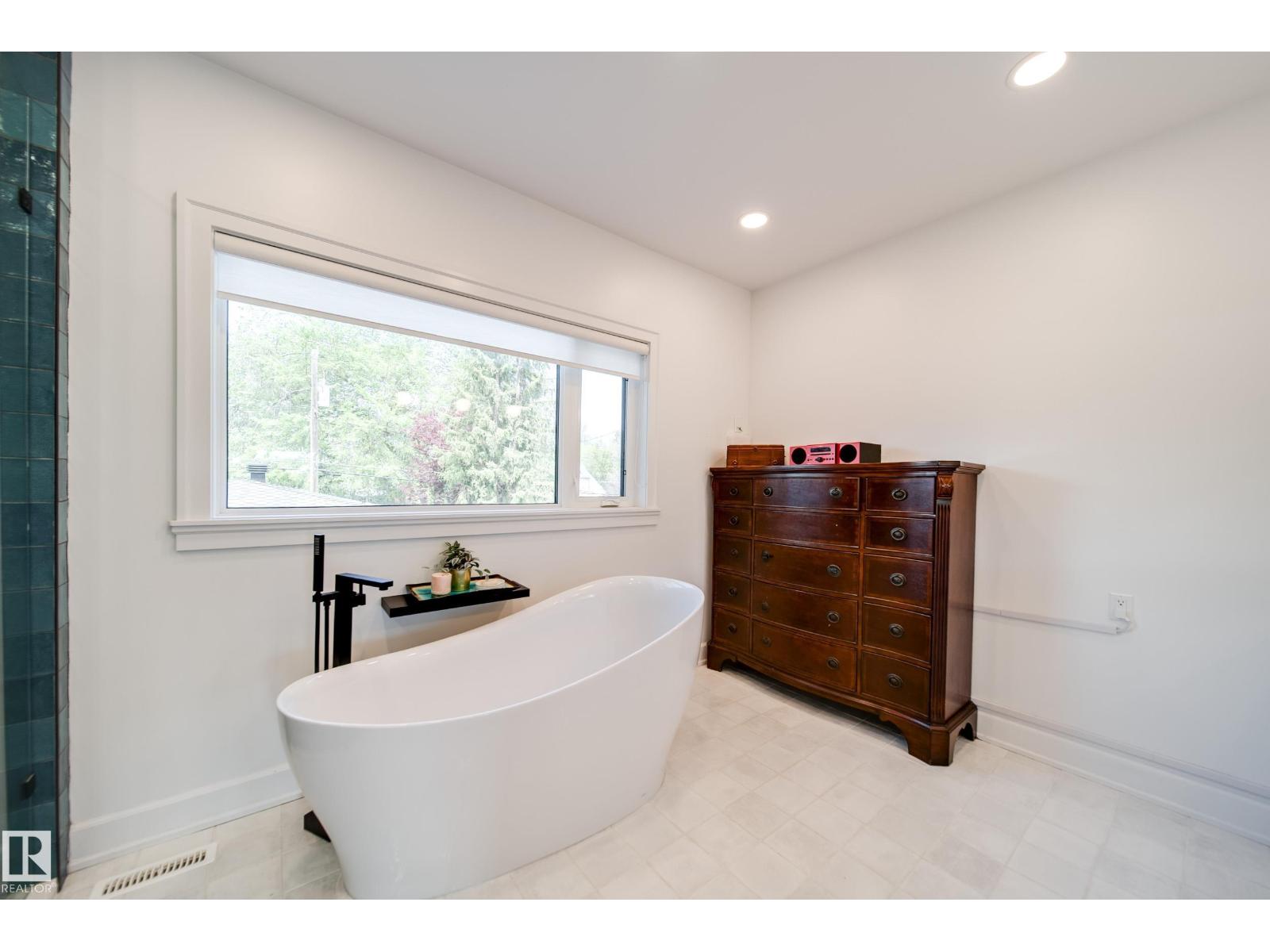 5310 Ada Bv Nw Property Photo 36