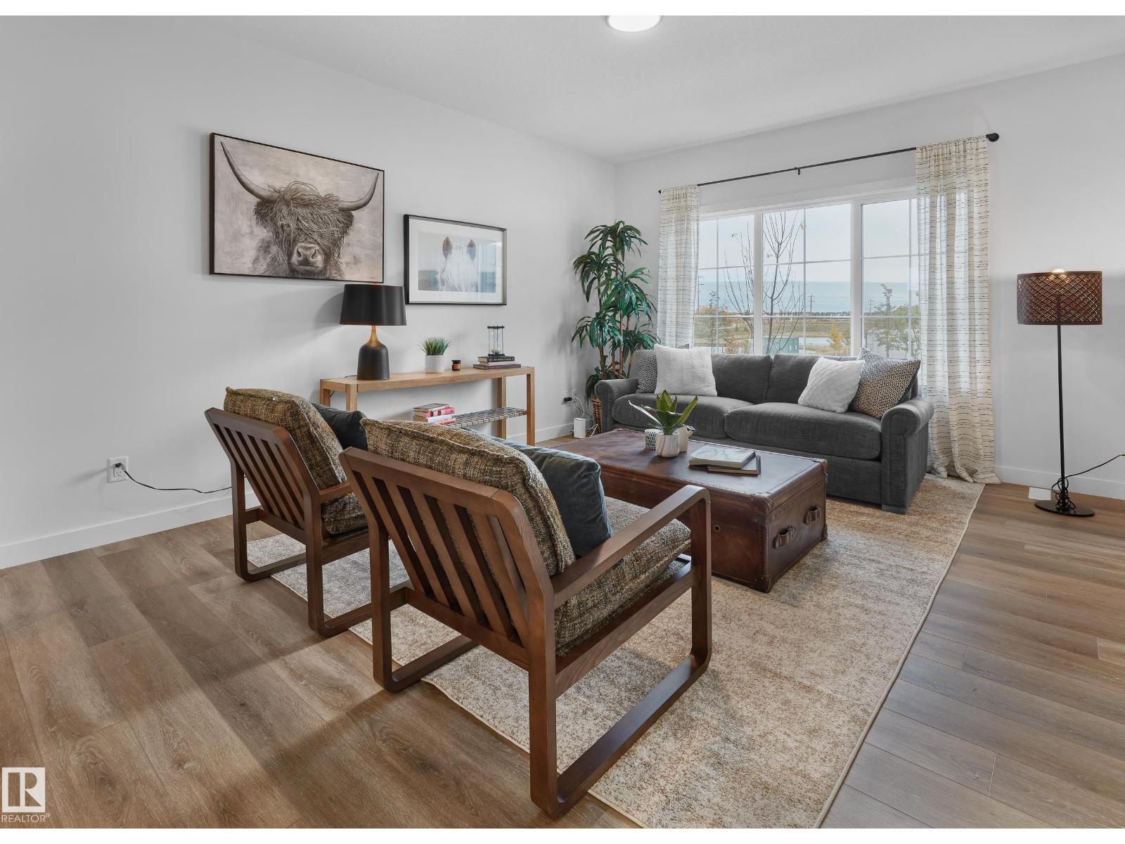 121 Chelles Wd Property Photo 2