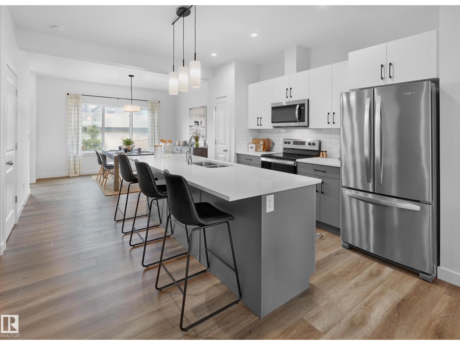 129 Chelles Wd Property Photo 5