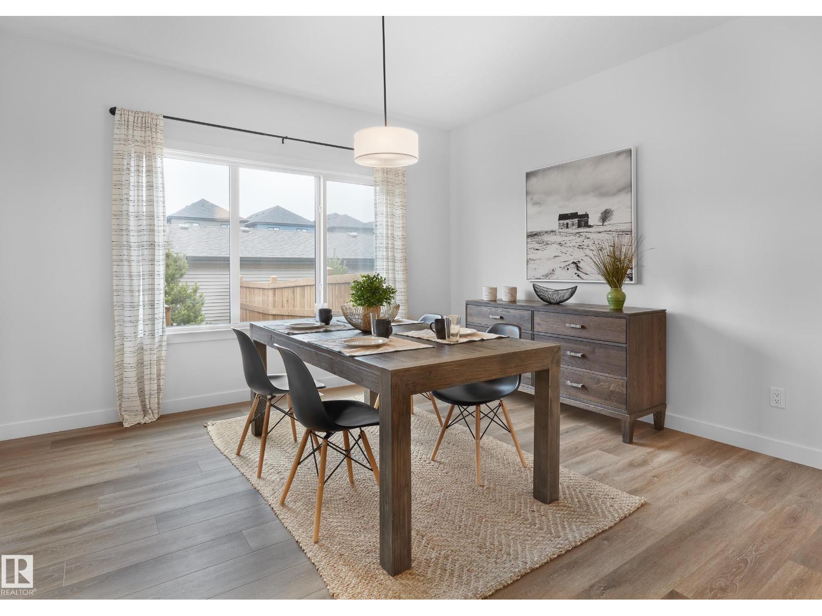 129 Chelles Wd Property Photo 6