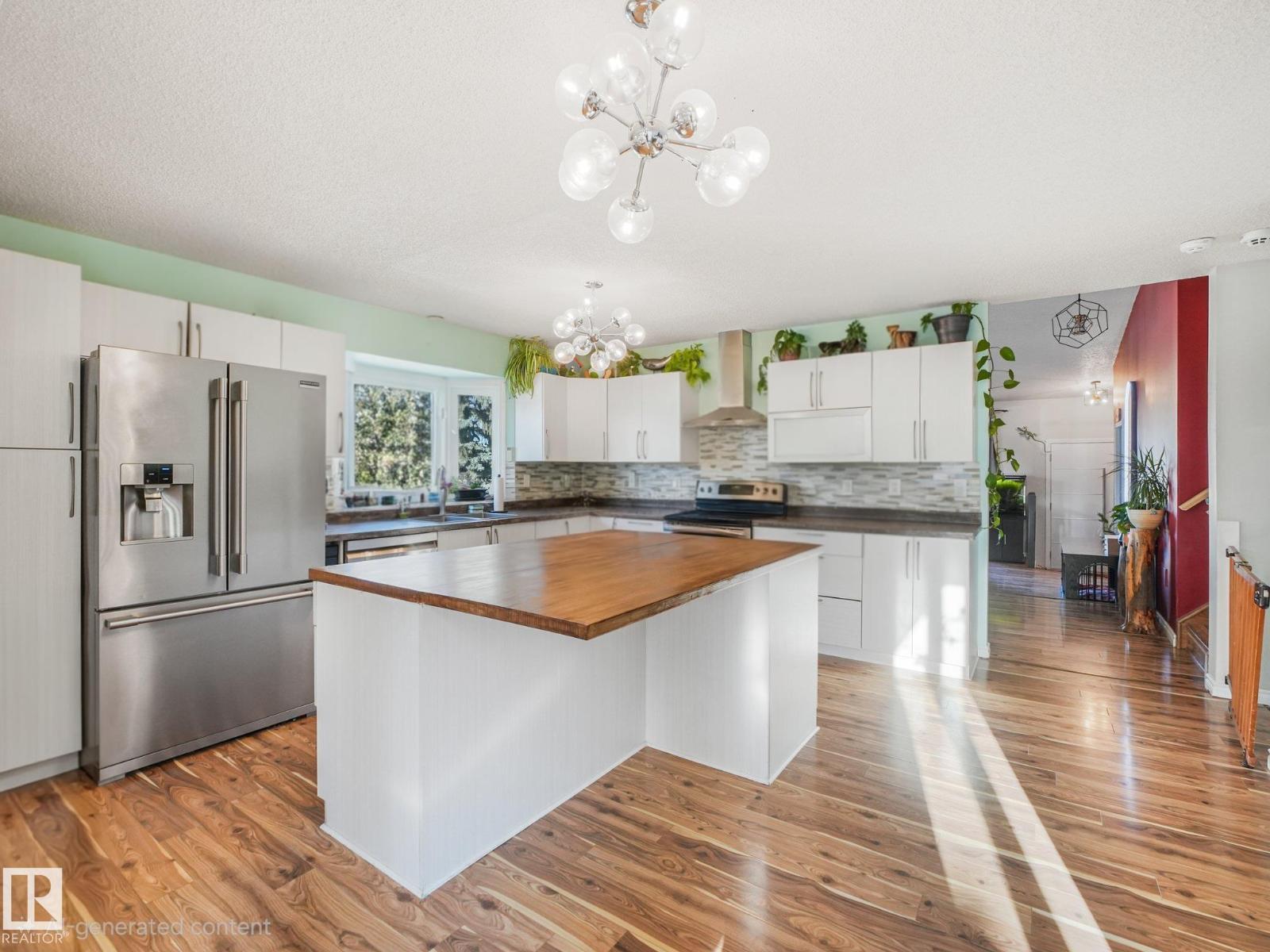 15416 78 St Nw Property Photo 4
