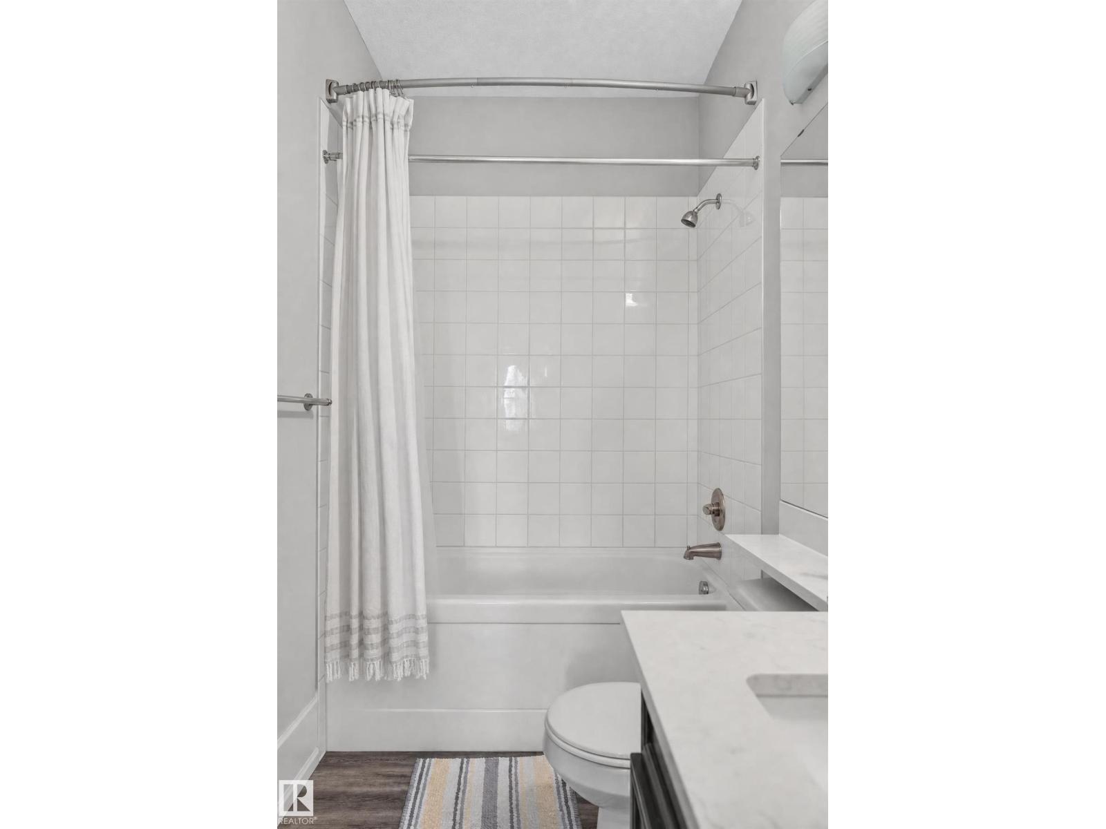 #411 304 Ambleside Link Li Sw Property Photo 26