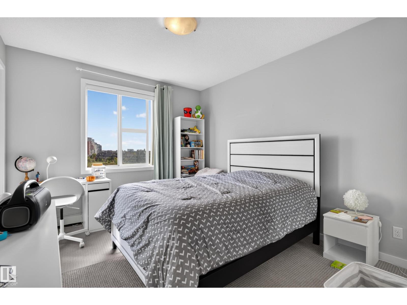 #411 304 Ambleside Link Li Sw Property Photo 29