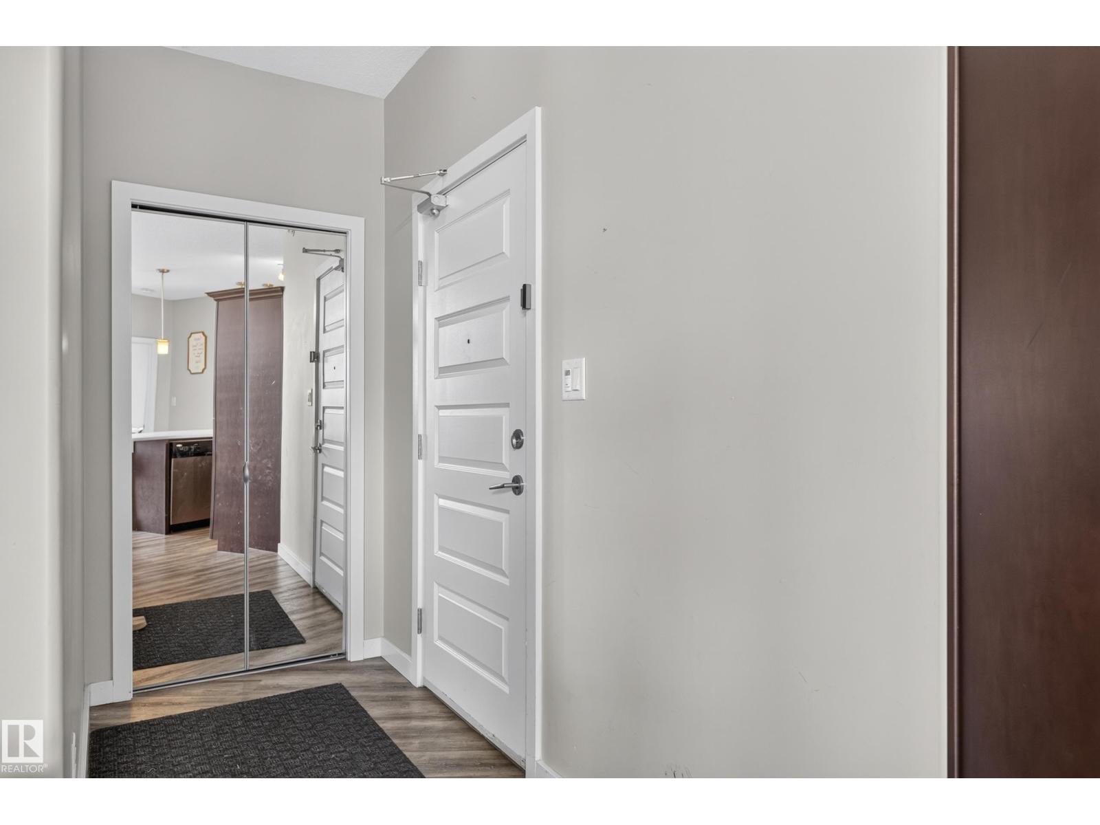 #411 304 Ambleside Link Li Sw Property Photo 35