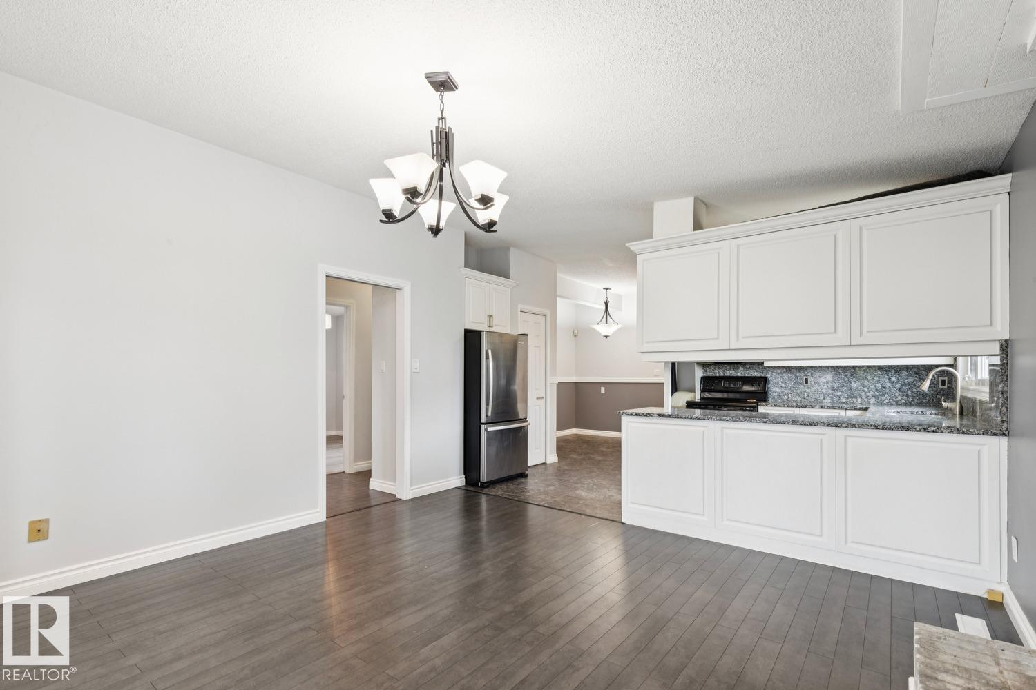 9312 151 Av Nw Property Photo 19