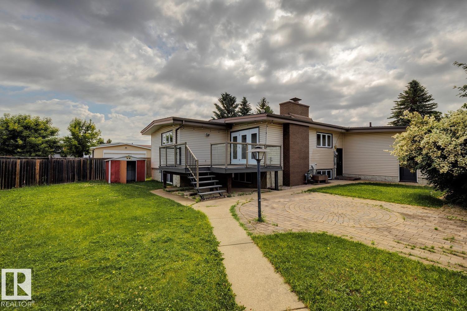 9312 151 Av Nw Property Photo 41