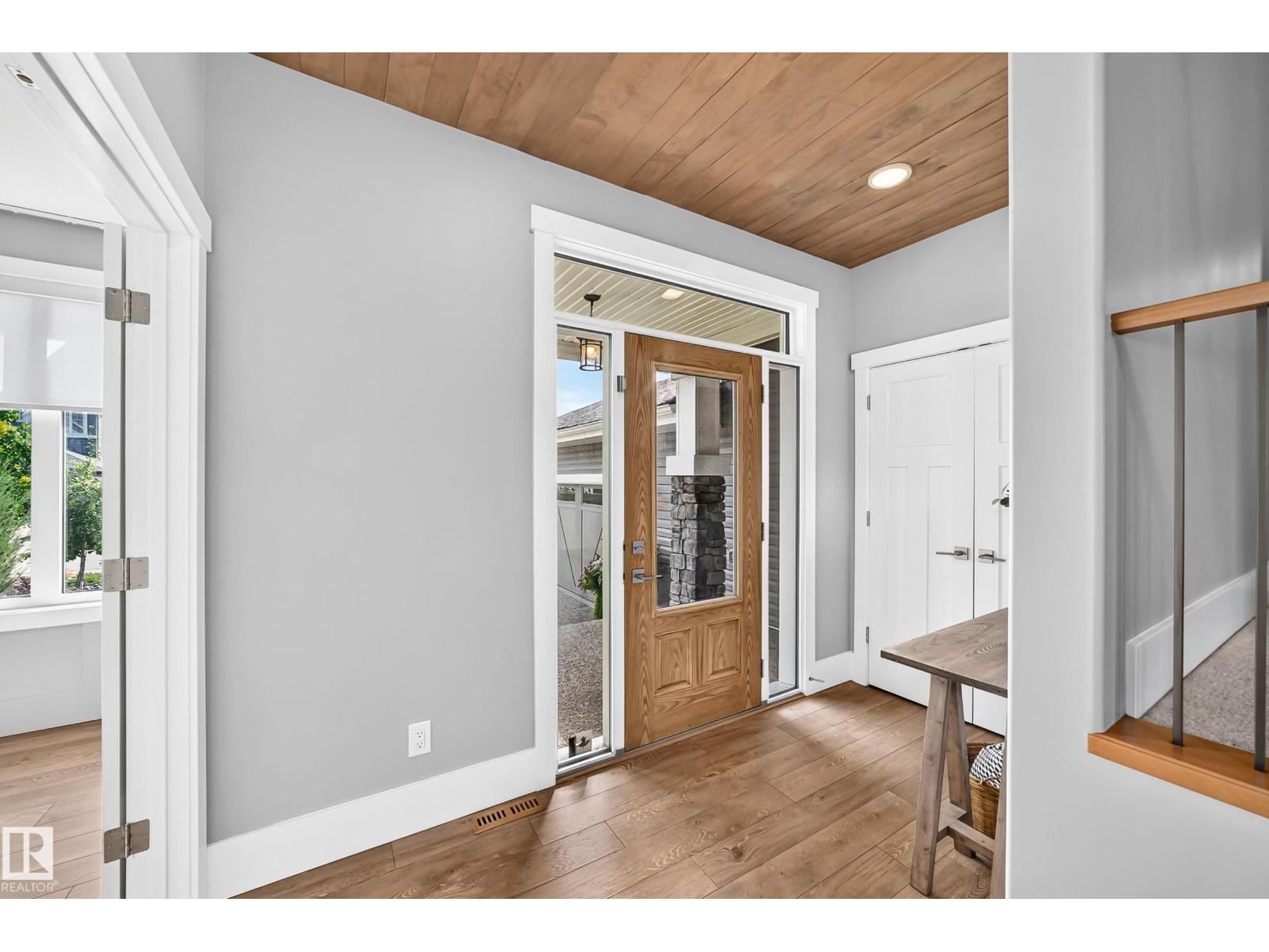 3704 Westcliff Wy Sw Property Photo 4