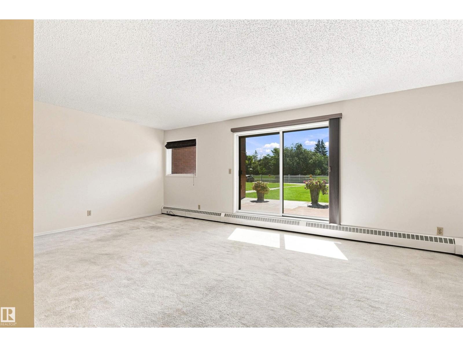 #115 10511 19 Av Nw Property Photo 10