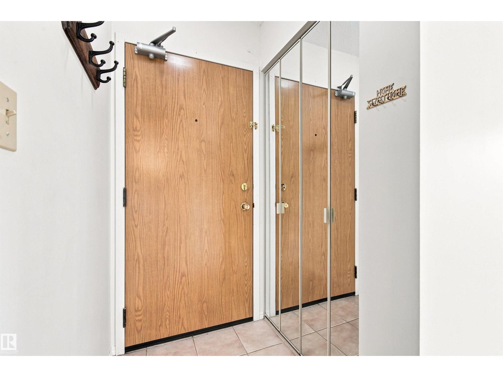 #115 10511 19 Av Nw Property Photo 18