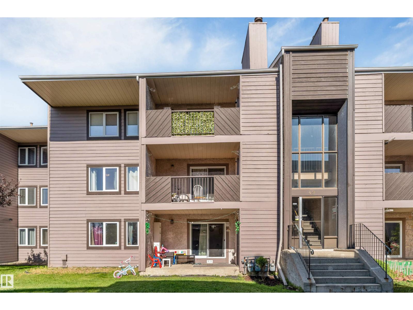#101 49 AKINS DR Property Photo 1