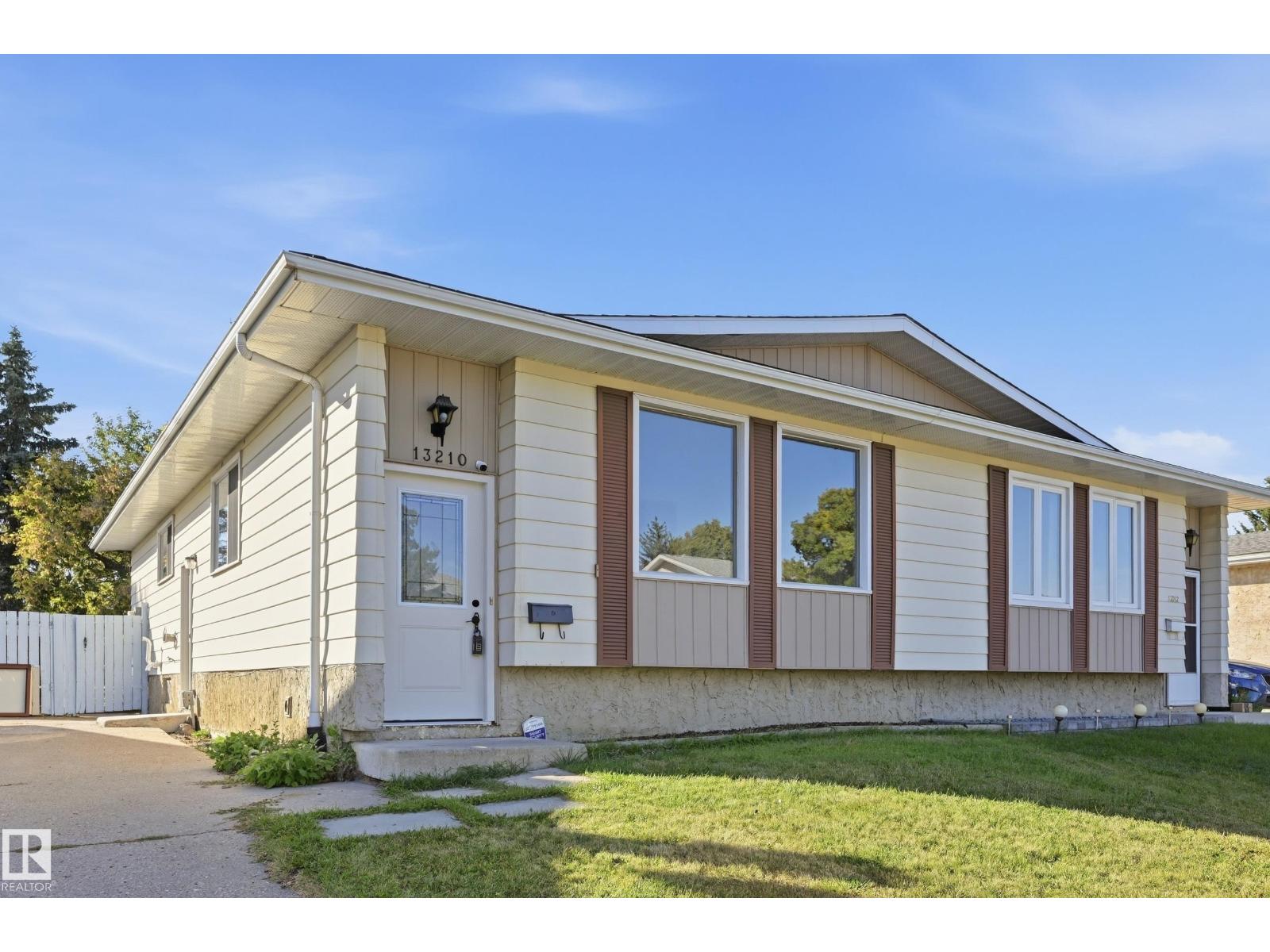 13210 39a St Nw Property Photo 17