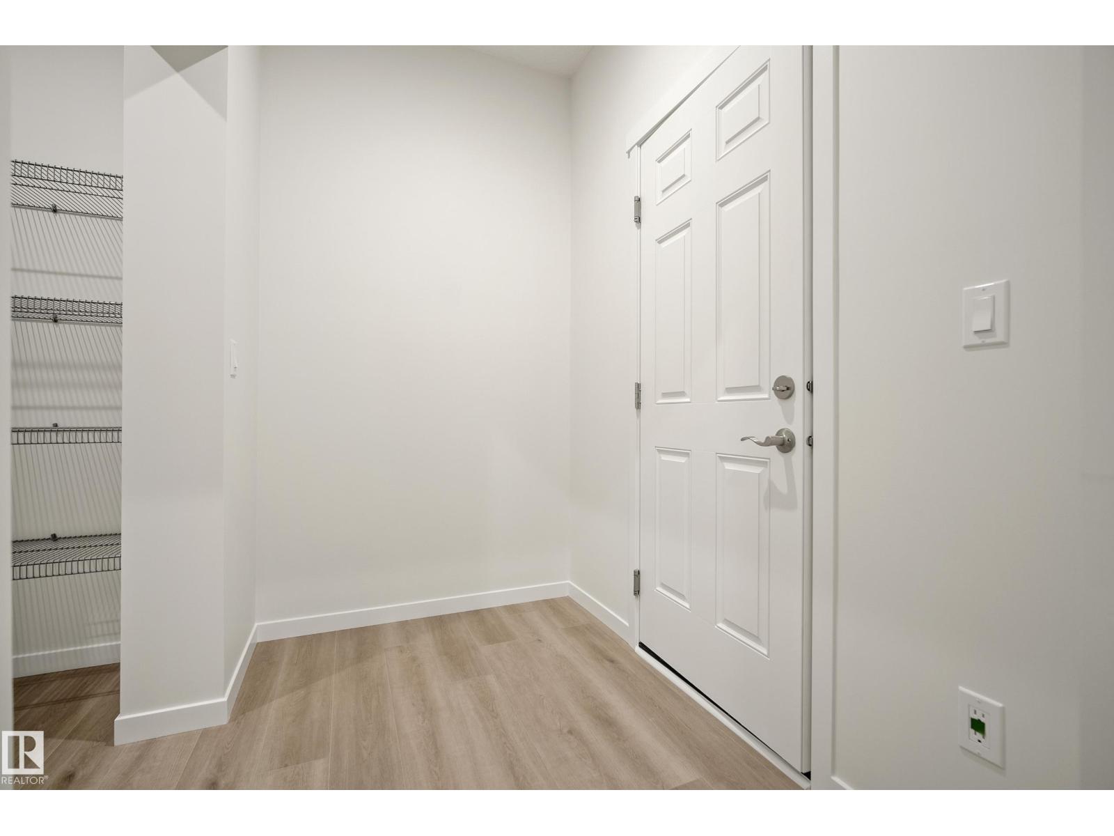 20739 24 Av Nw Property Photo 7