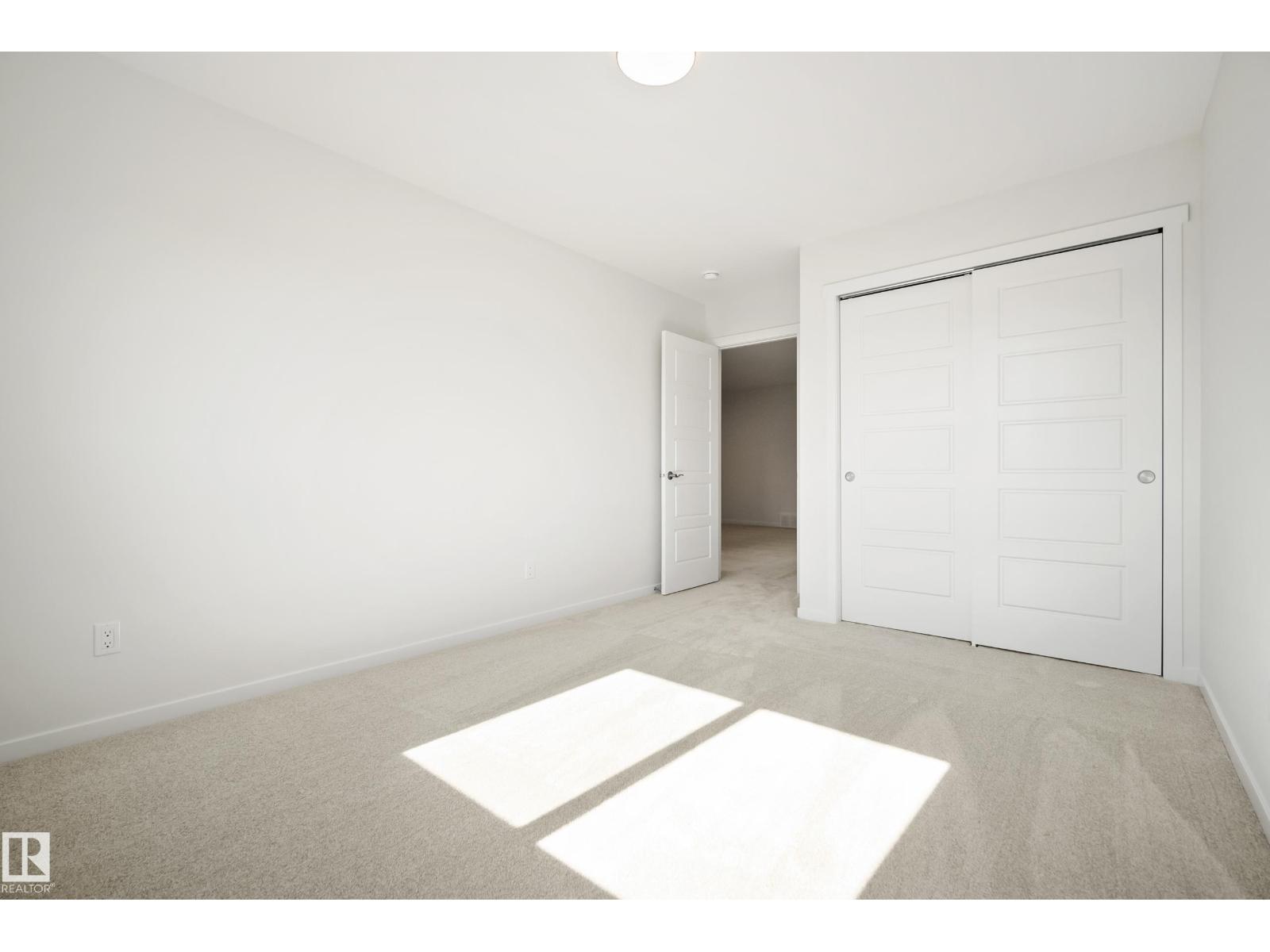 20739 24 Av Nw Property Photo 28