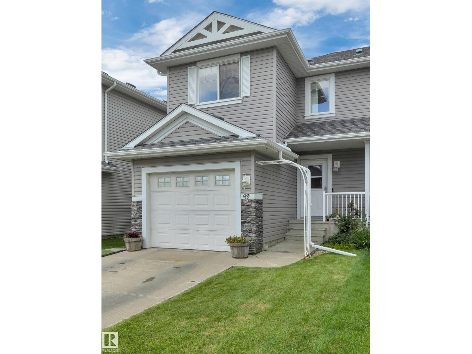 #49 5101 SOLEIL BV Property Photo 1