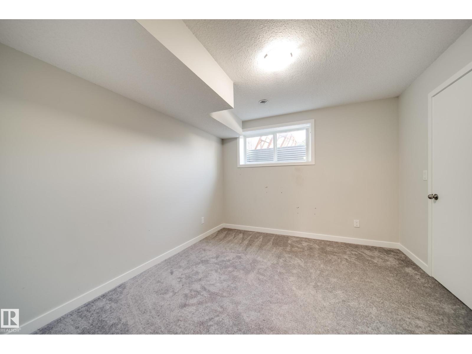 10328 83 St Nw Property Photo 40
