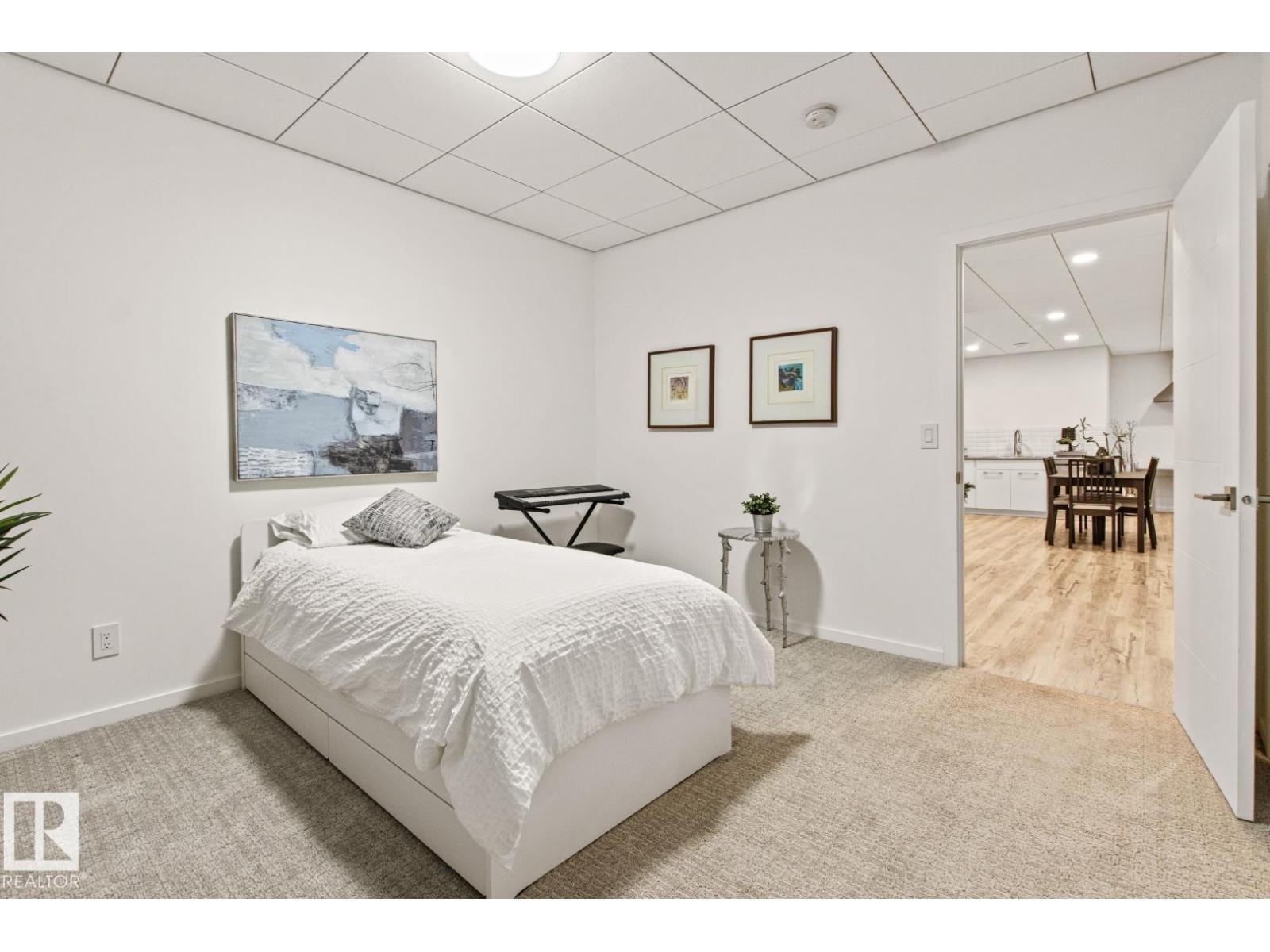 7548 110 Av Nw Property Photo 50