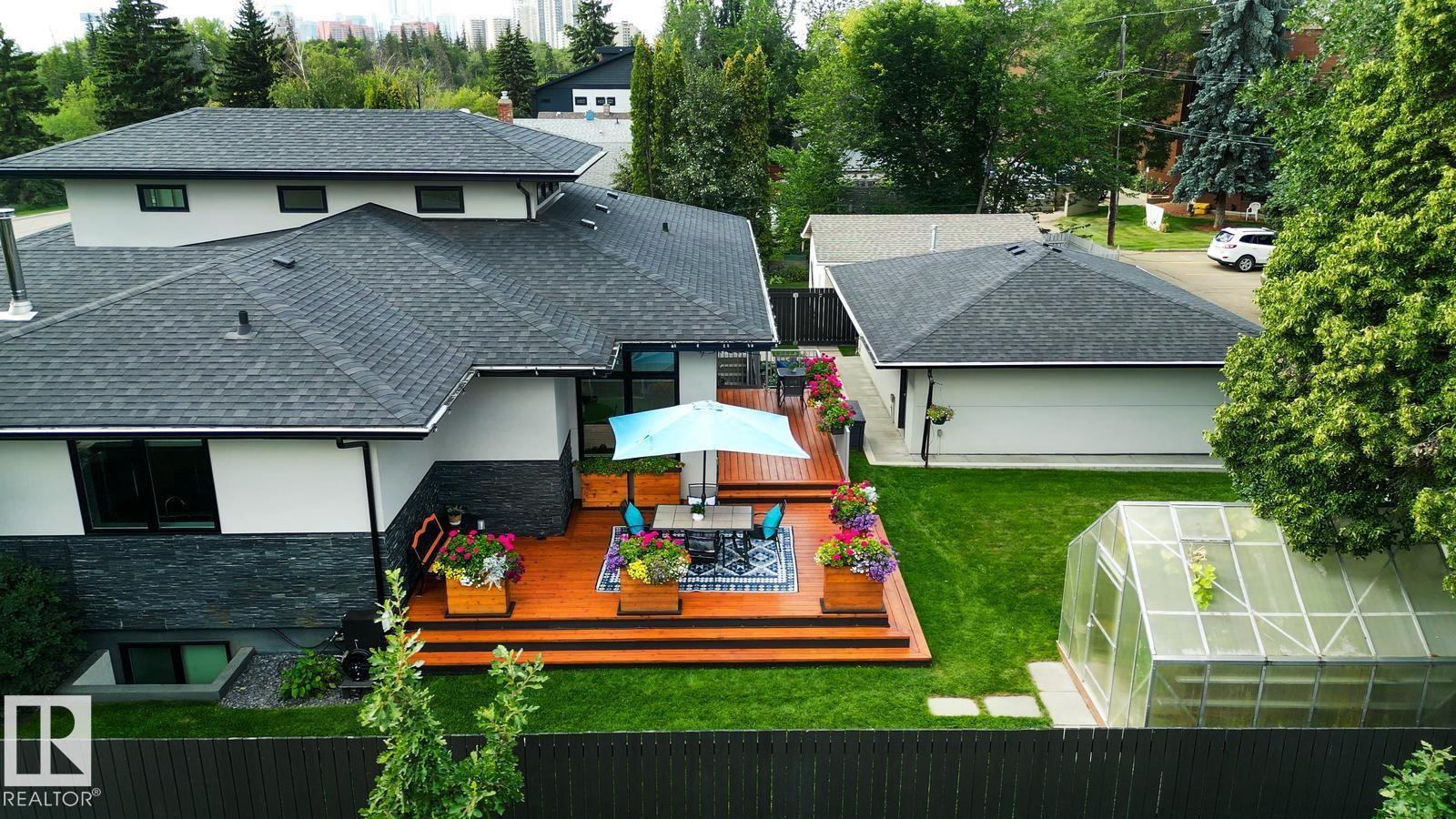 7548 110 Av Nw Property Photo 60