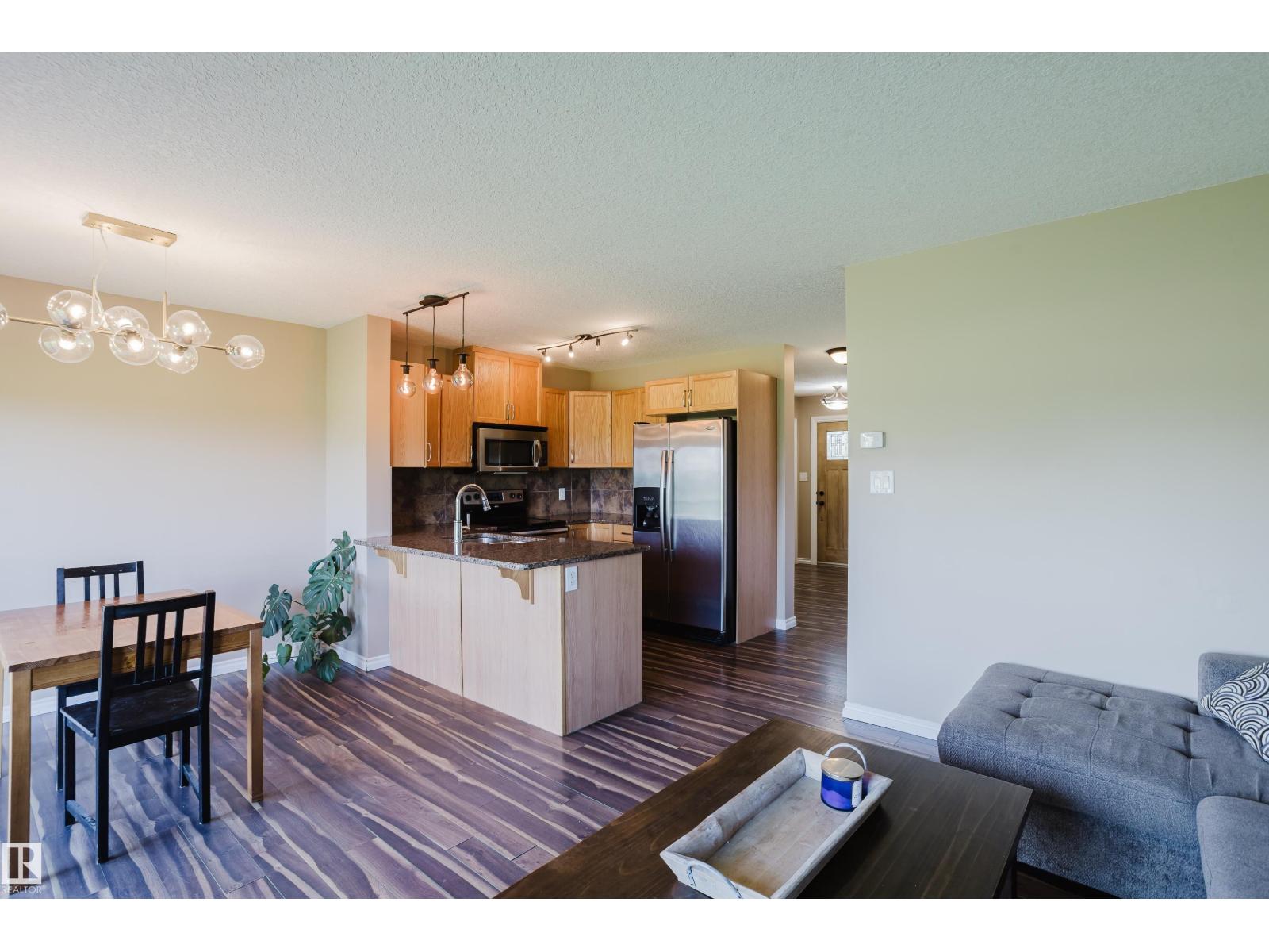 #106 5420 Grant Macewan Bv Property Photo 23