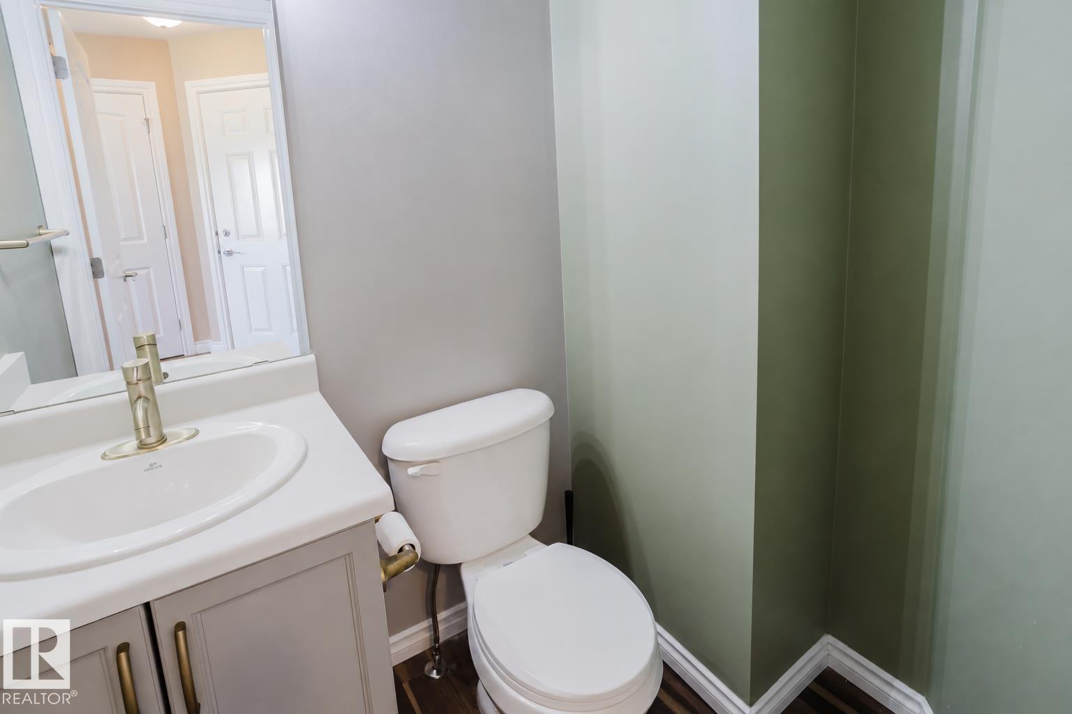#106 5420 Grant Macewan Bv Property Photo 24