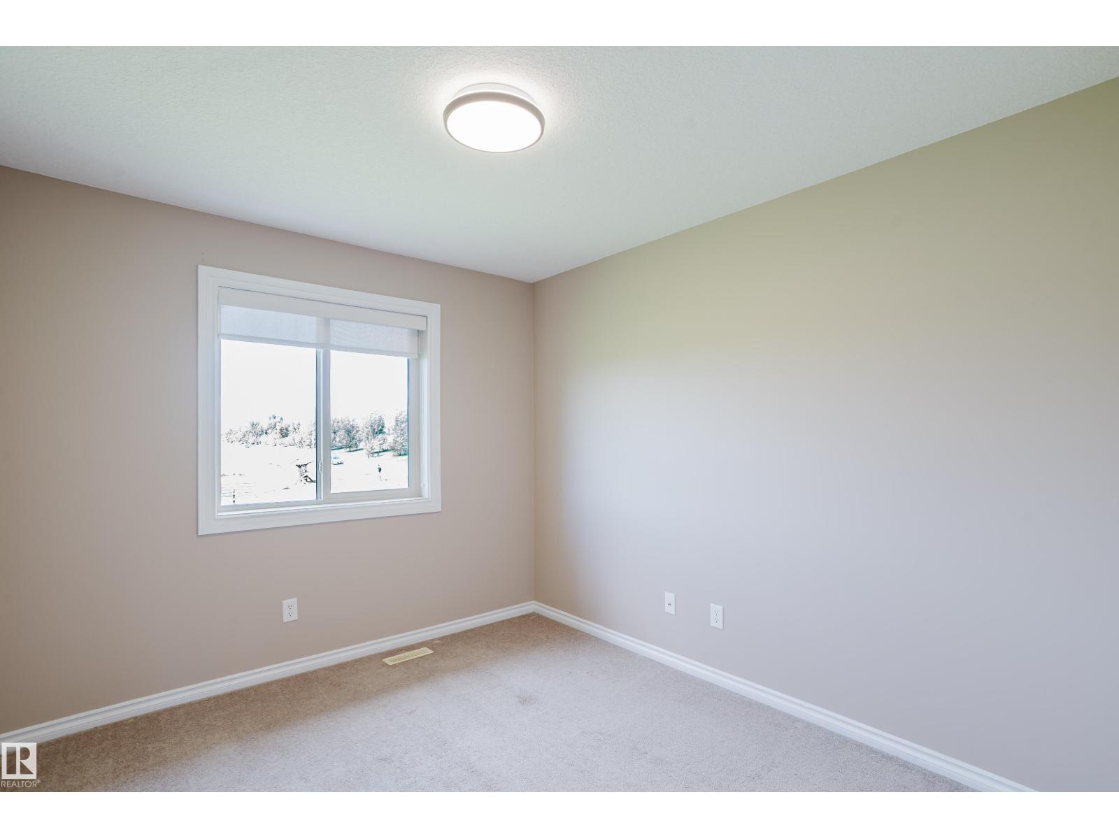 #106 5420 Grant Macewan Bv Property Photo 31