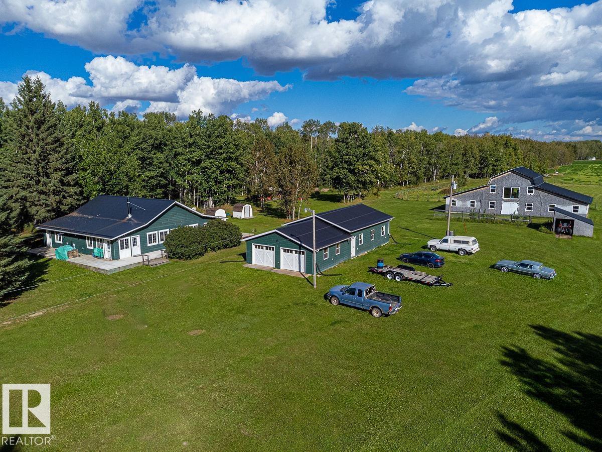 48177 RGE RD 274 Property Photo 1