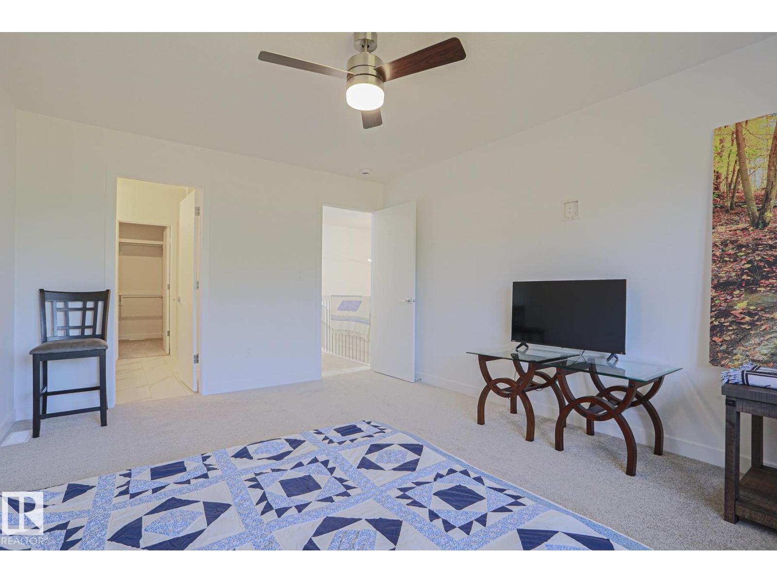 102 Royal St Property Photo 22