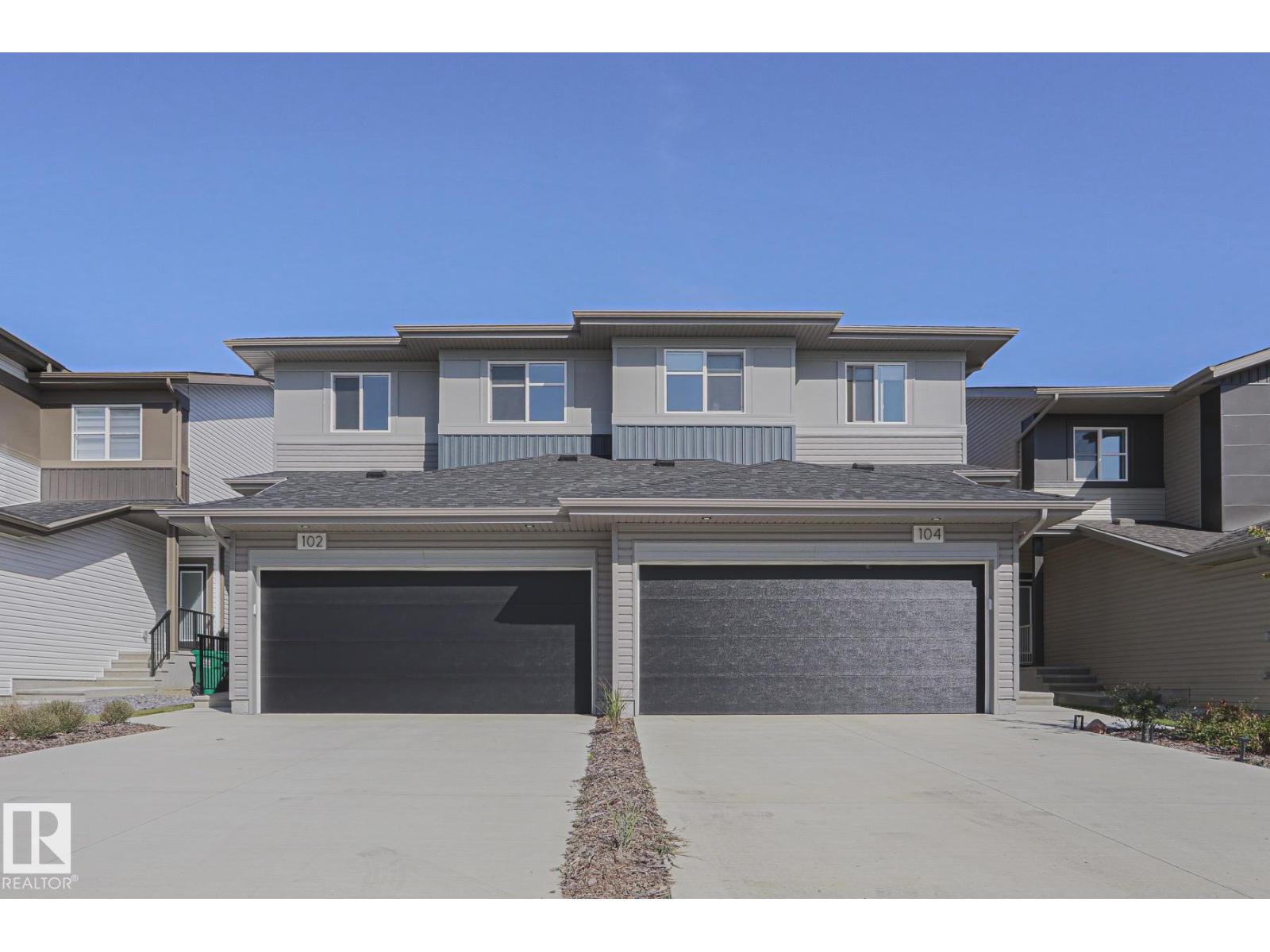 102 Royal St Property Photo 54