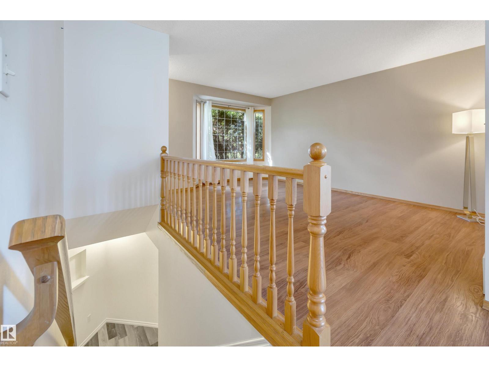 5219 49 St Property Photo 28