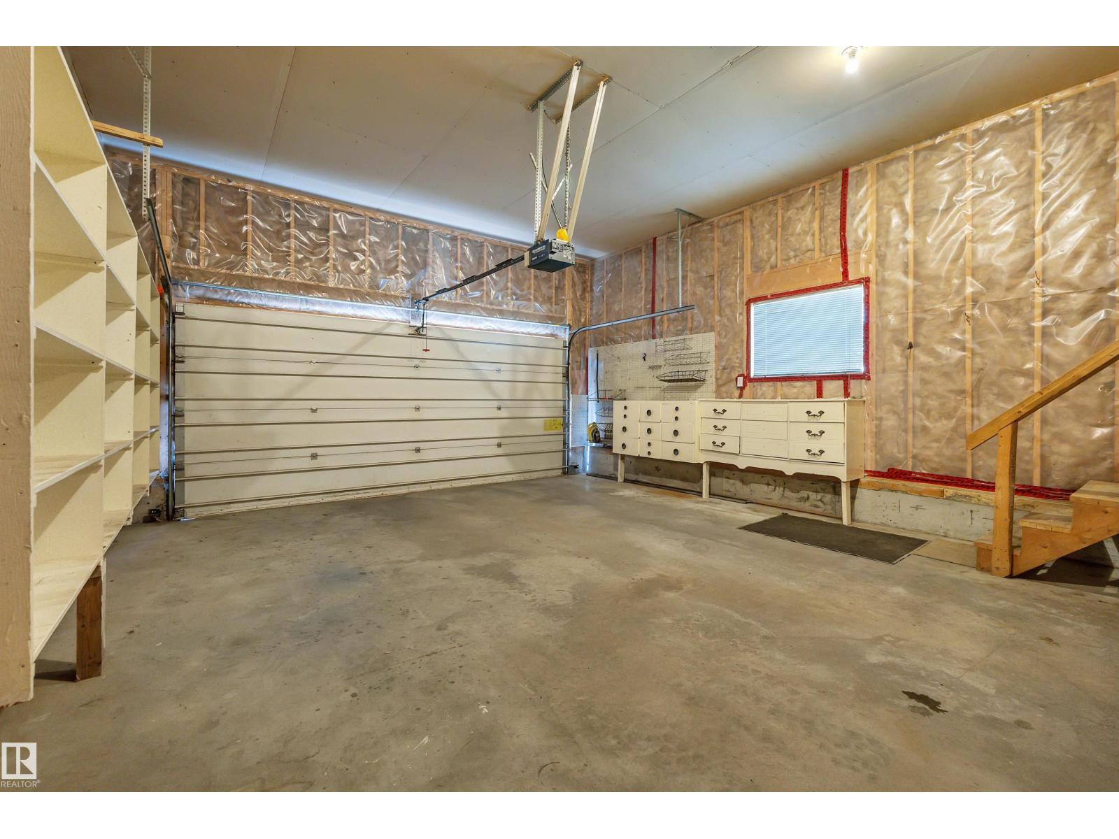 5219 49 St Property Photo 46