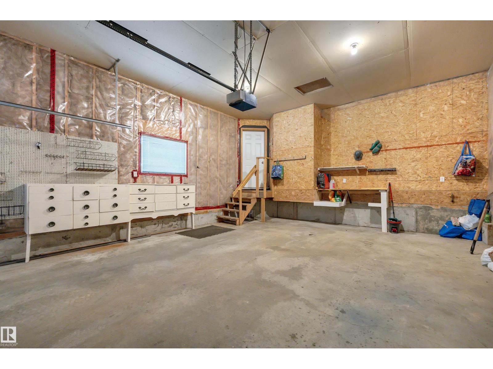 5219 49 St Property Photo 47