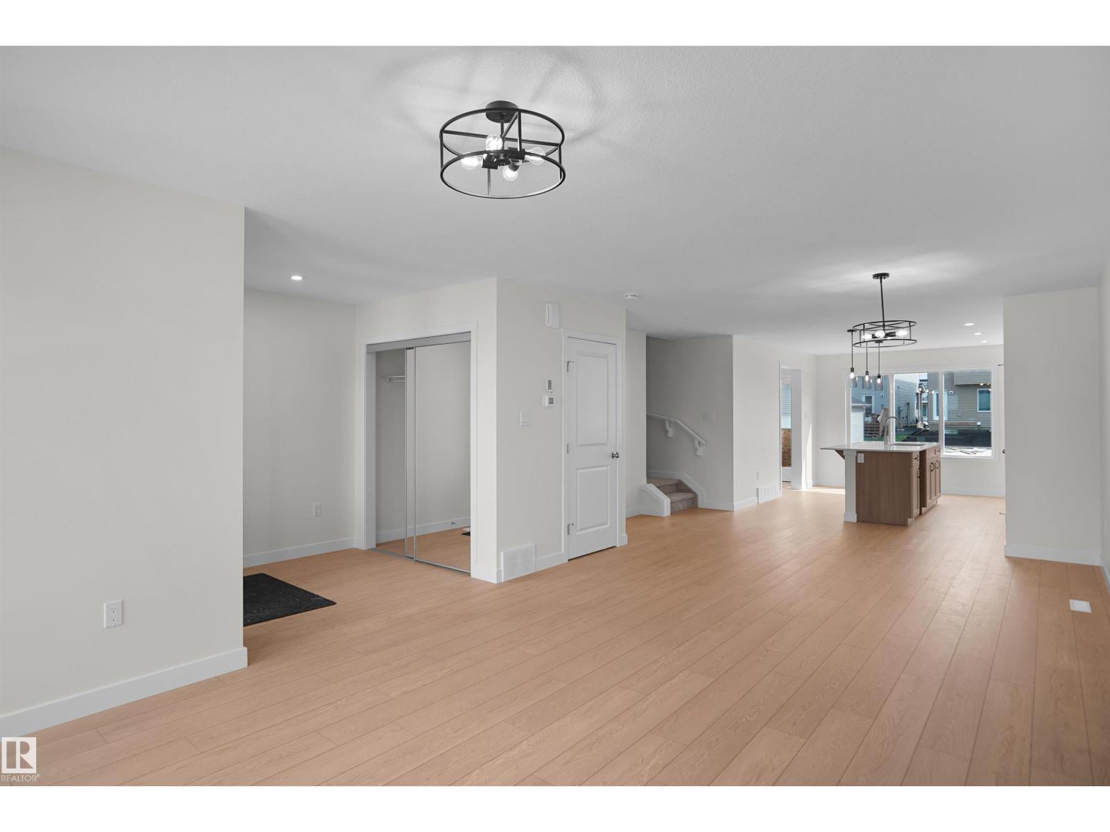 15 Elis Li Property Photo 7