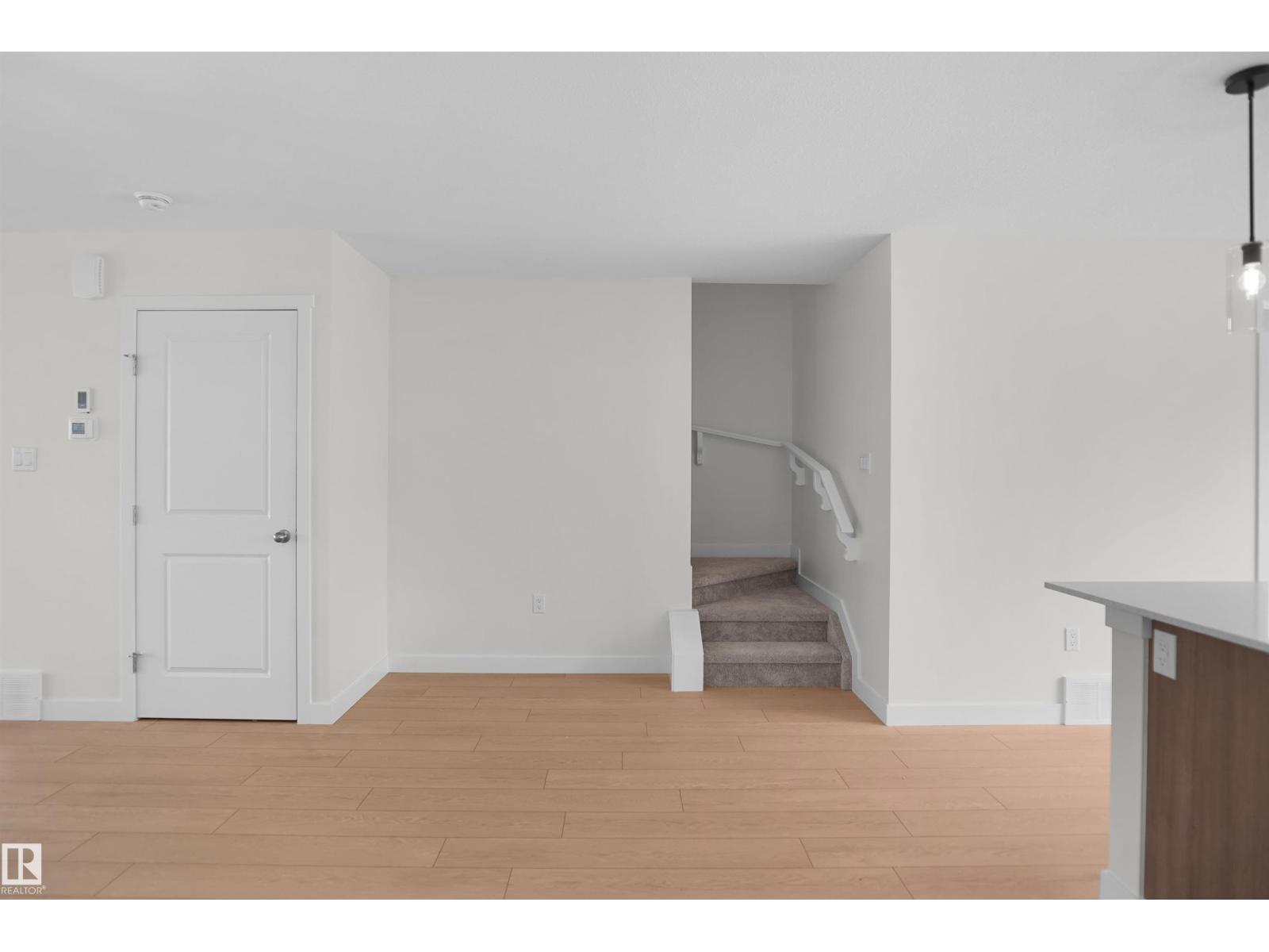 15 Elis Li Property Photo 9