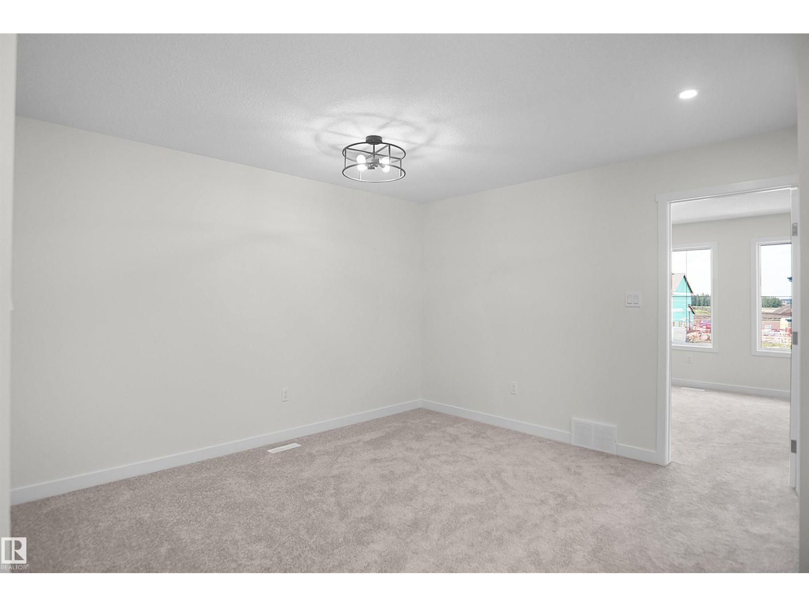 15 Elis Li Property Photo 19