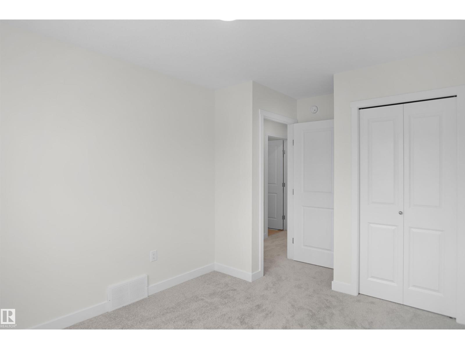 15 Elis Li Property Photo 24