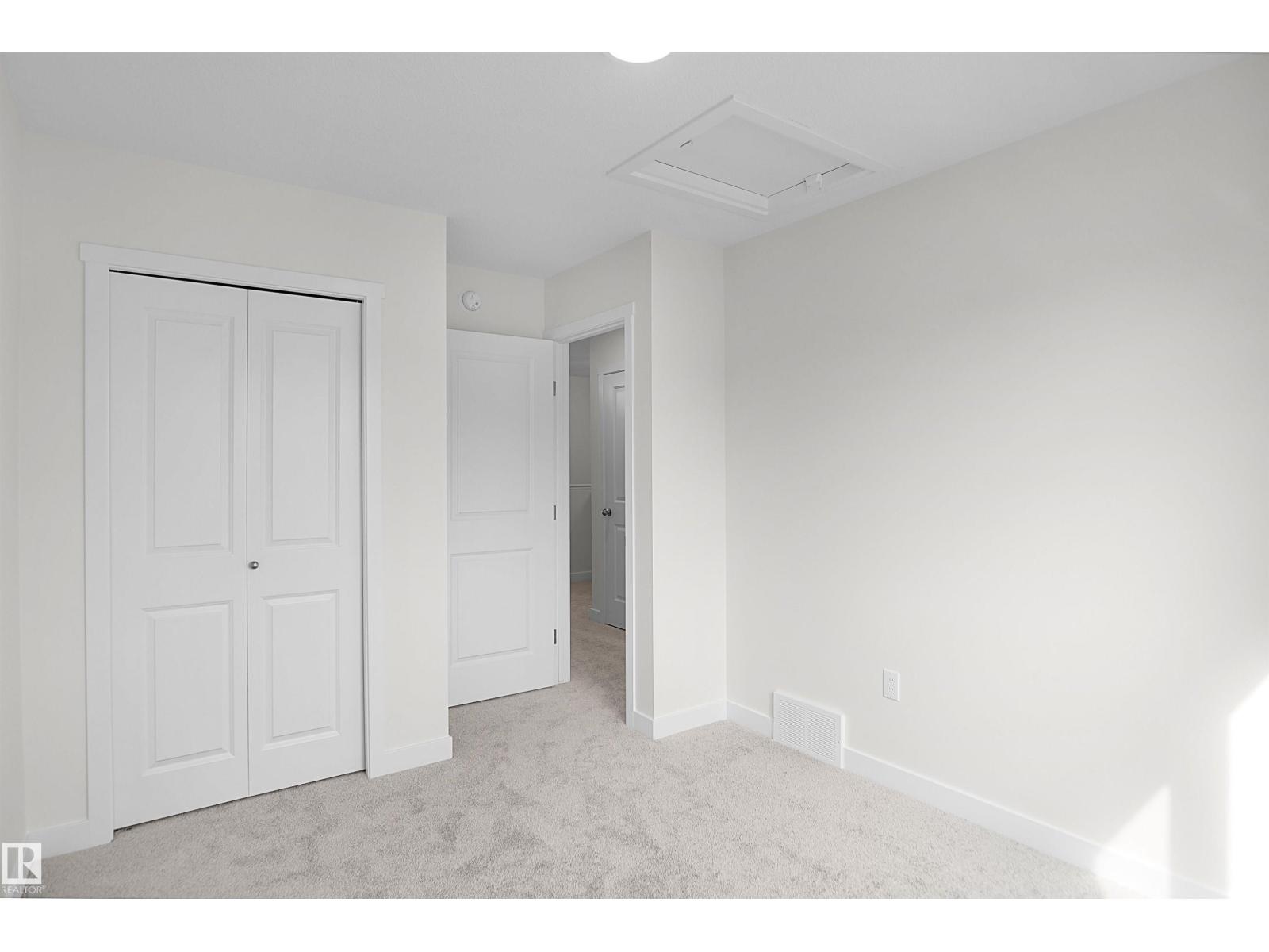 15 Elis Li Property Photo 26