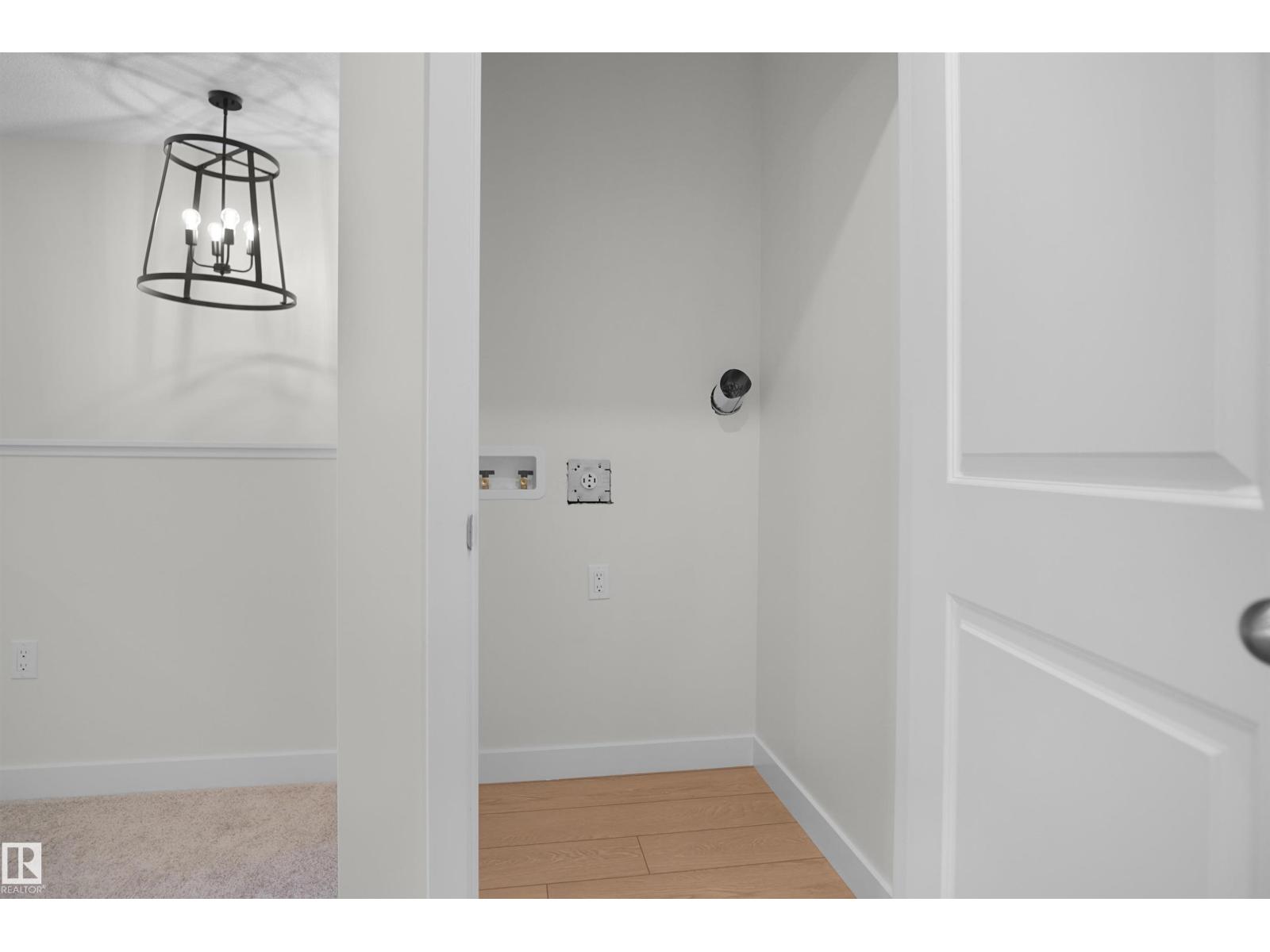 15 Elis Li Property Photo 28