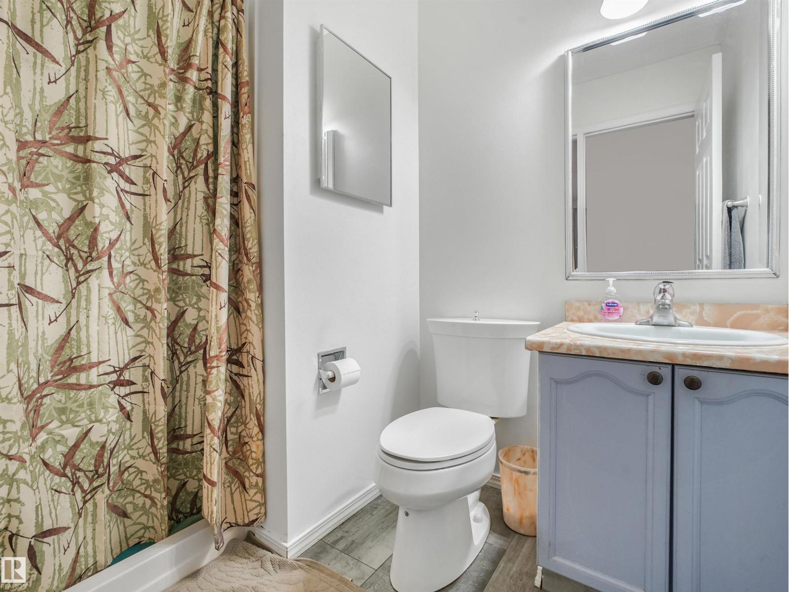 3467 39 St Nw Property Photo 24
