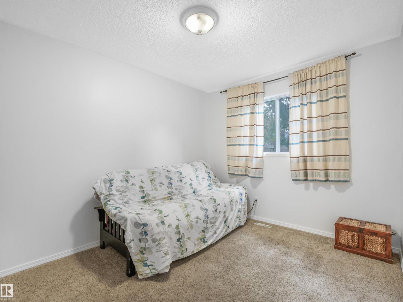 3467 39 St Nw Property Photo 25