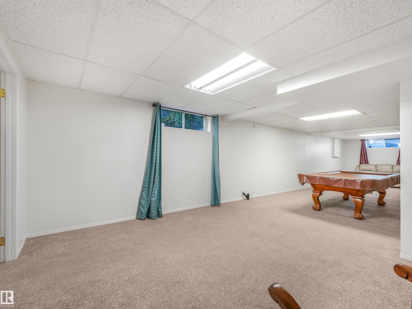 3467 39 St Nw Property Photo 31