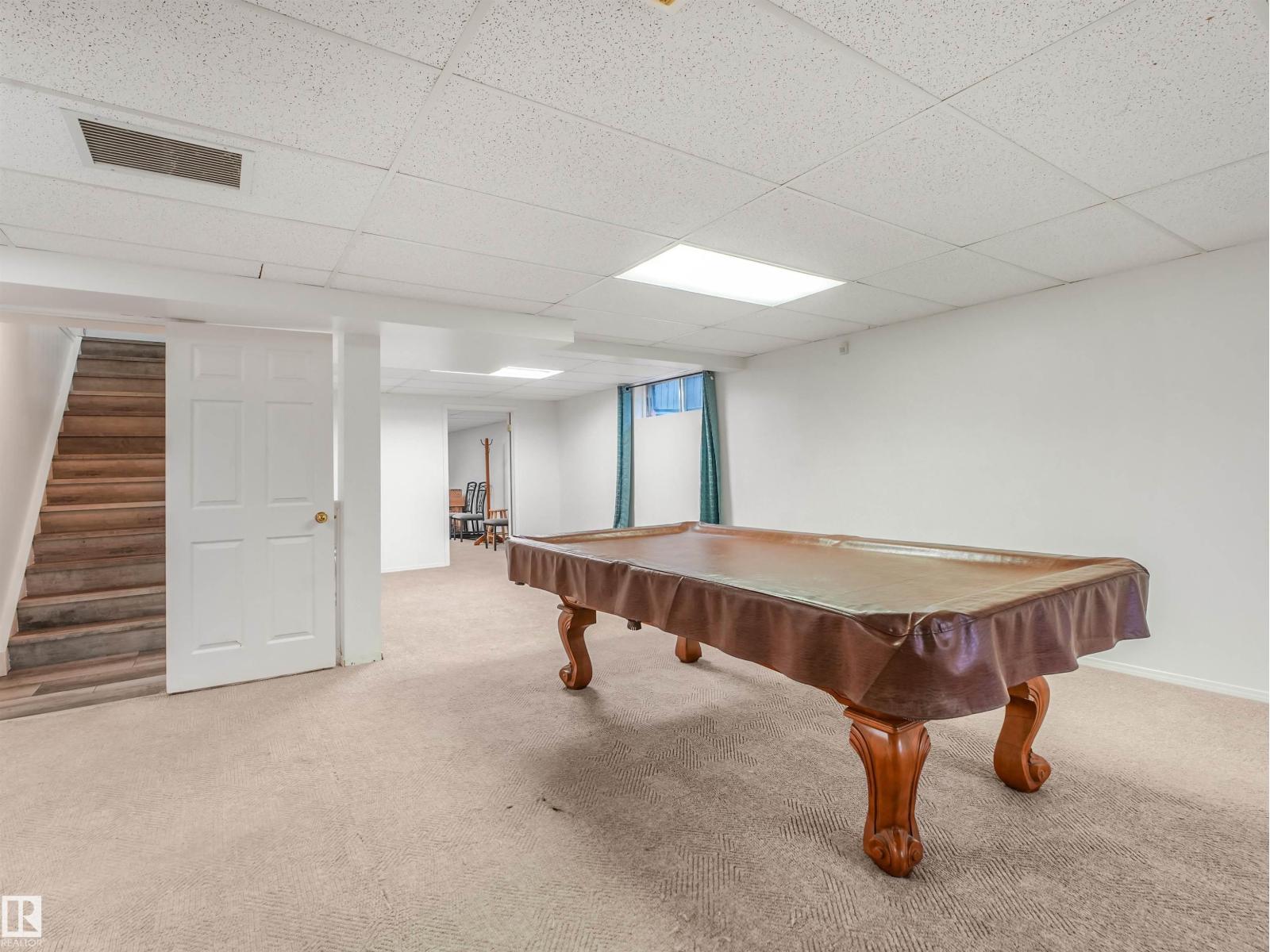 3467 39 St Nw Property Photo 34