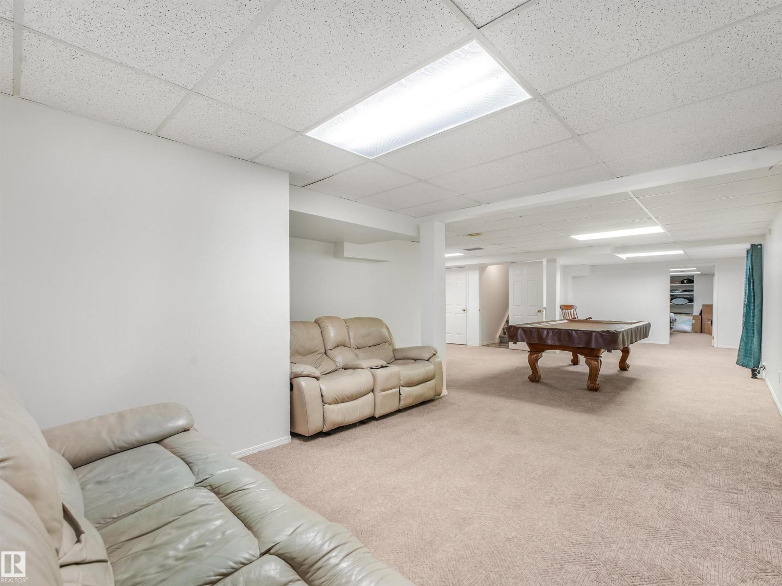 3467 39 St Nw Property Photo 36