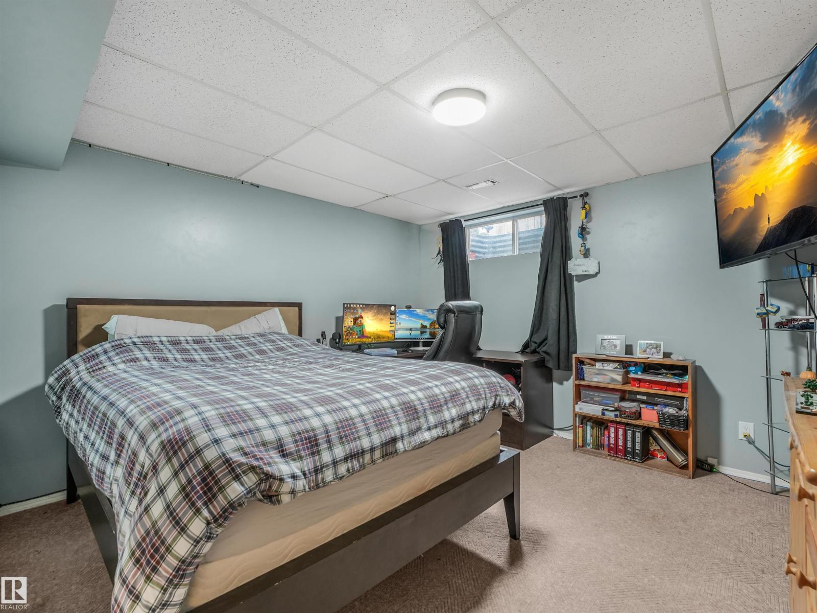 3467 39 St Nw Property Photo 42
